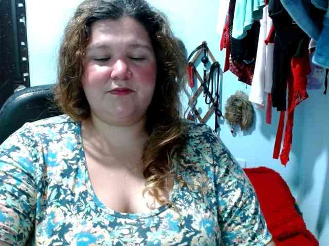 squirtbbw webcam