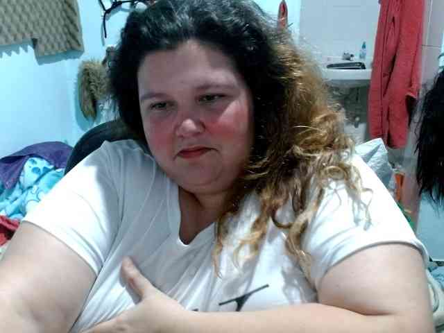 squirt322bbw2 webcam