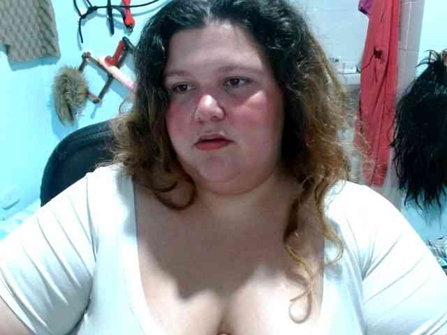 squirt322bbw2 webcam