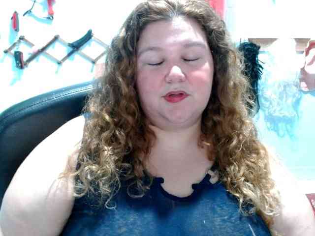 squirtbbw webcam