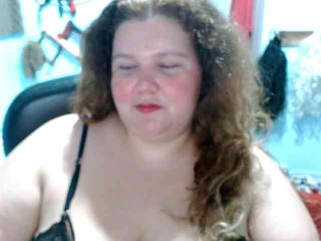 squirt322bbw2 webcam
