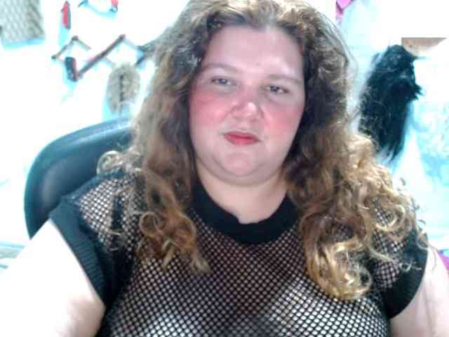 squirtbbw webcam
