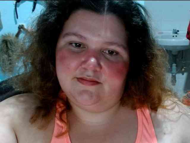 squirt322bbw2 webcam