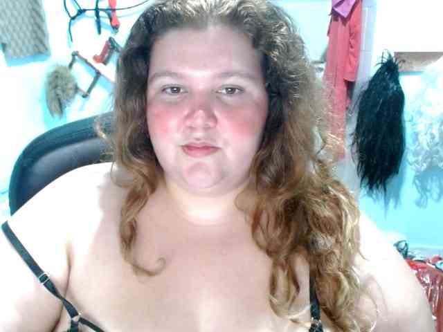 squirt322bbw2 webcam
