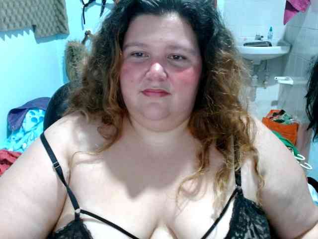 squirt322bbw2 webcam