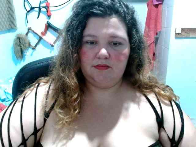squirt322bbw2 webcam