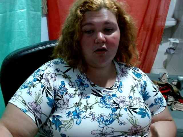 squirtbbw webcam