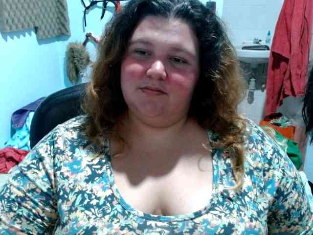 squirt322bbw2 webcam