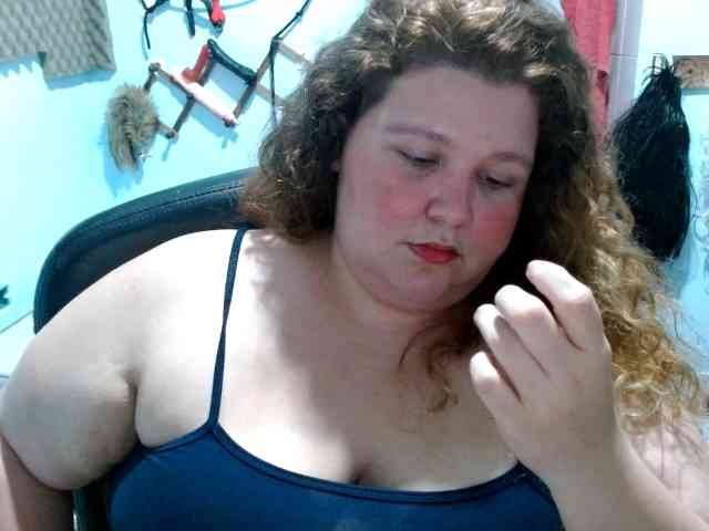 squirt322bbw2 webcam