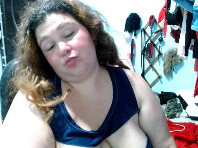 squirtbbw webcam