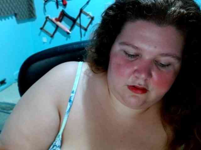 squirt322bbw2 webcam