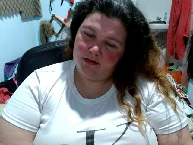 squirt322bbw2 webcam
