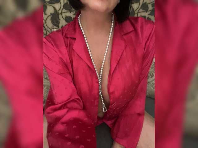 Raduga-25's BongaCams show and profile