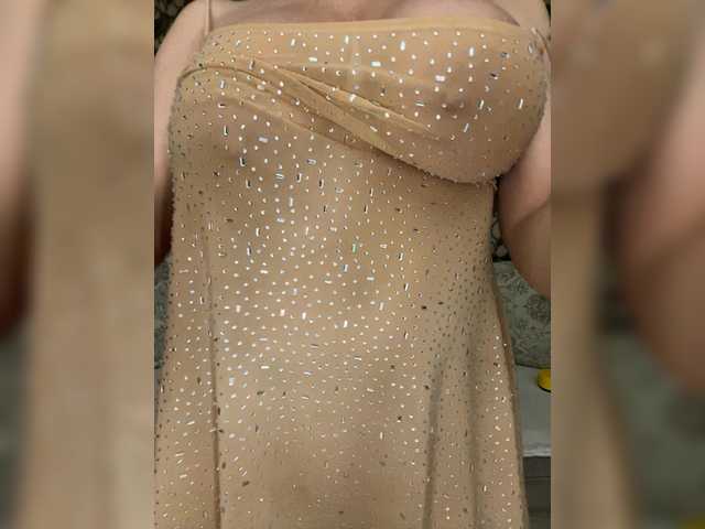 Raduga-25's BongaCams show and profile