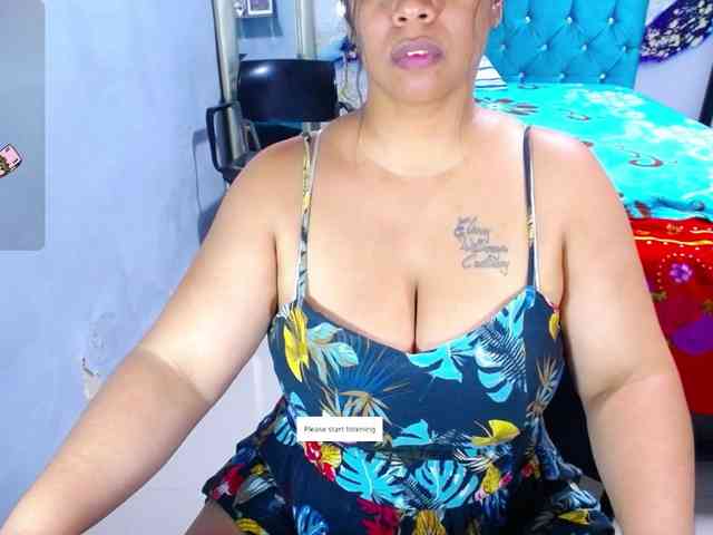 LatynxDayhannis webcam