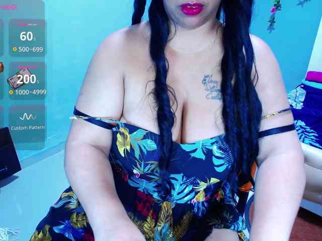 LatynxDayhannis webcam