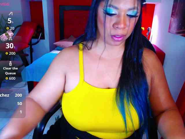 LatynxDayhannis LatynxDayhannis