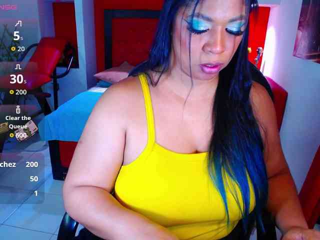 LatynxDayhannis LatynxDayhannis