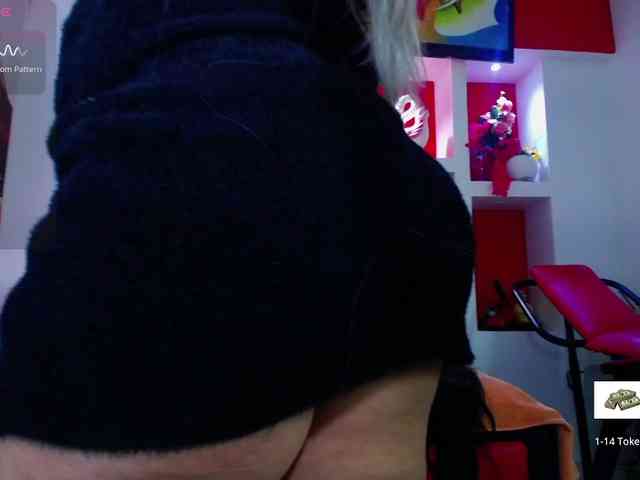 LatynxDayhannis webcam