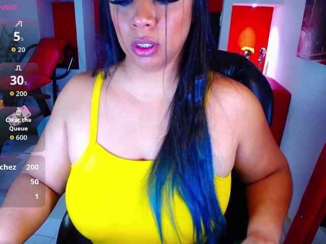 LatynxDayhannis LatynxDayhannis