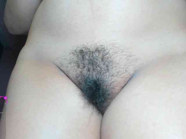 LoveQuinn Live Webcam on BongaCams