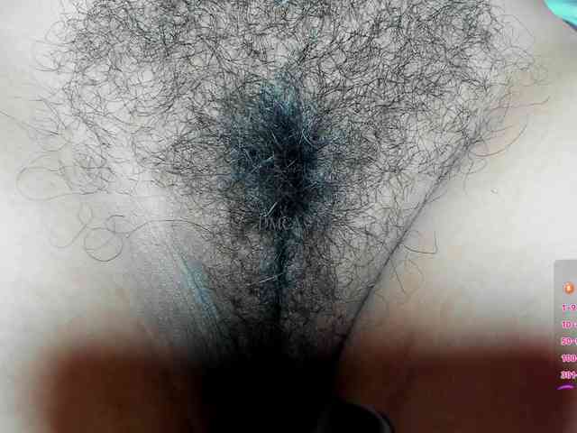 LoveQuinn webcam