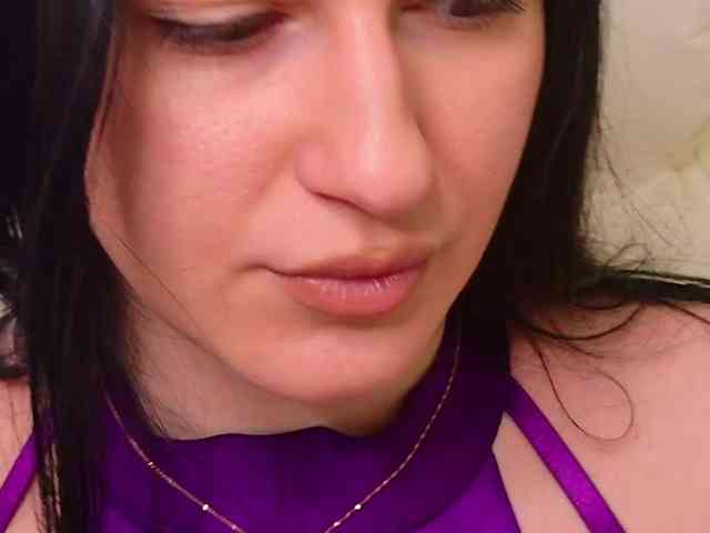 Moniqque Live Webcam on BongaCams