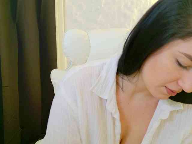 Moniqque webcam