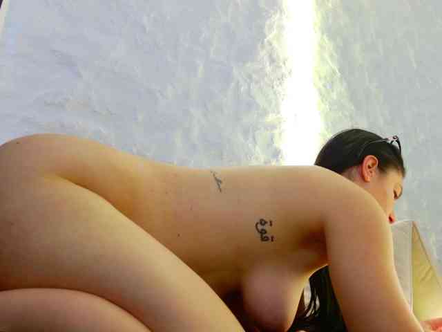 Moniqque webcam