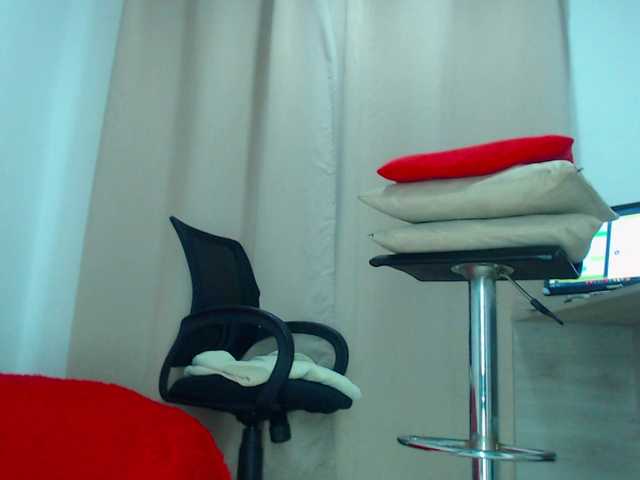 milytylor's BongaCams show and profile