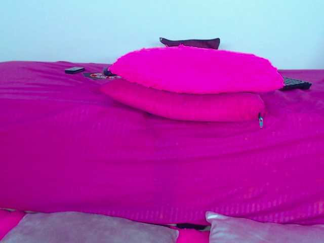 milytylor's BongaCams show and profile