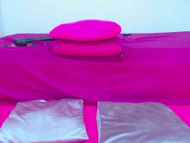 milytylor webcam