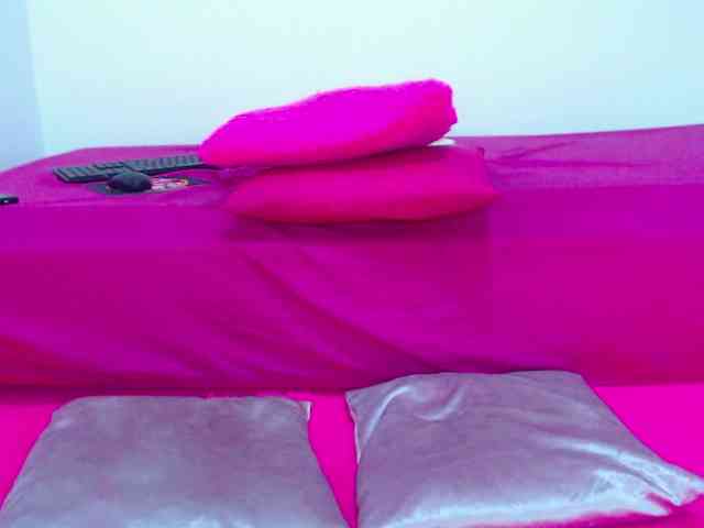 milytylor webcam