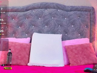 ZafiroClean Porn Show