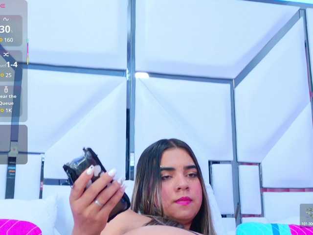 ZafiroClean on BongaCams 