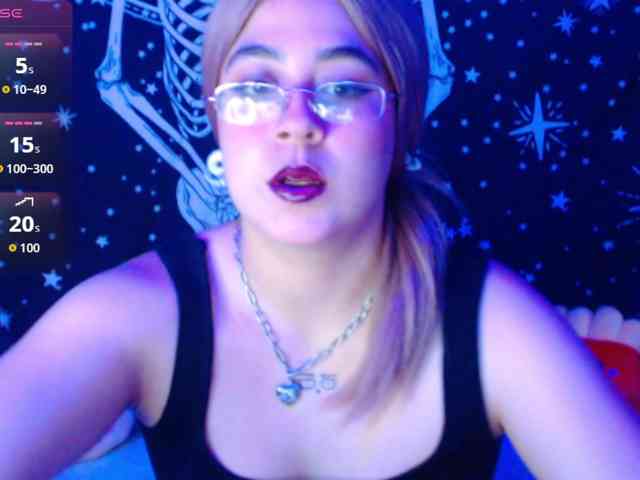 CherrySweet000 webcam