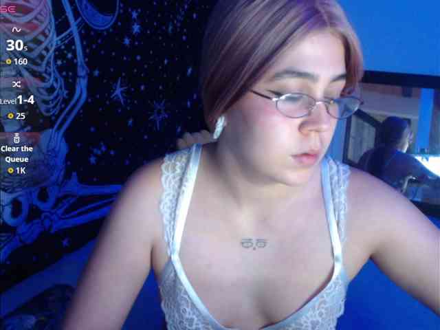 CherrySweet000 webcam