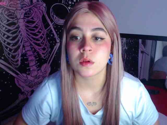 CherrySweet000 webcam