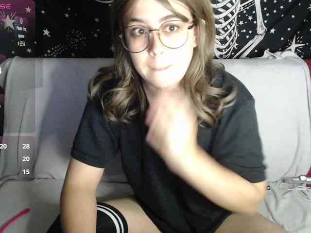 CherrySweet000 webcam