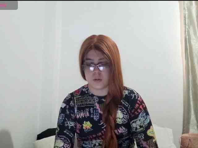 CherrySweet000 webcam