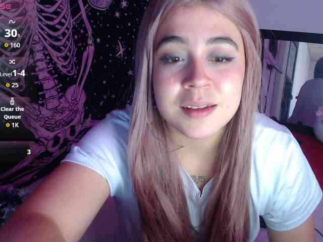 CherrySweet000 webcam