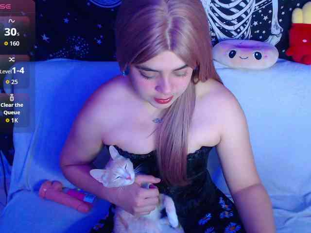 CherrySweet000 webcam