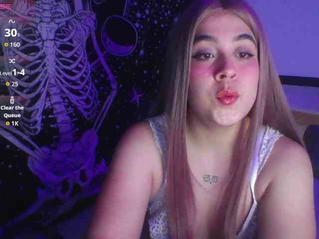 CherrySweet000 webcam