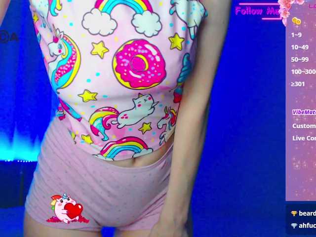 Emelicristal's BongaCams show and profile