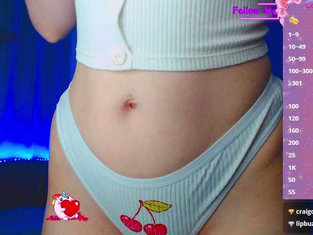 Emelicristal's BongaCams show and profile