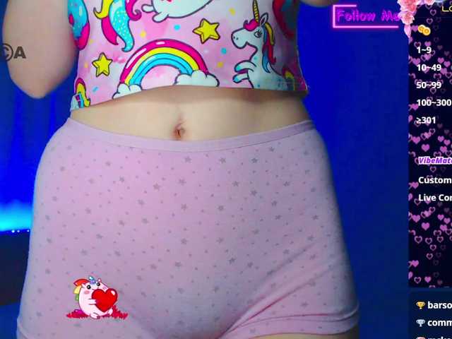 Emelicristal's BongaCams show and profile