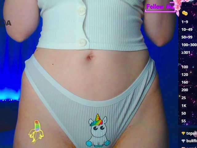 Emelicristal's BongaCams show and profile