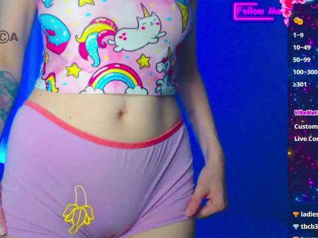 Emelicristal's BongaCams show and profile