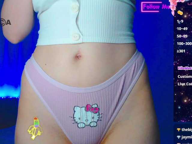 Emelicristal's BongaCams show and profile