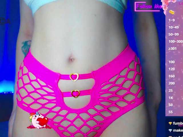 Emelicristal's BongaCams show and profile